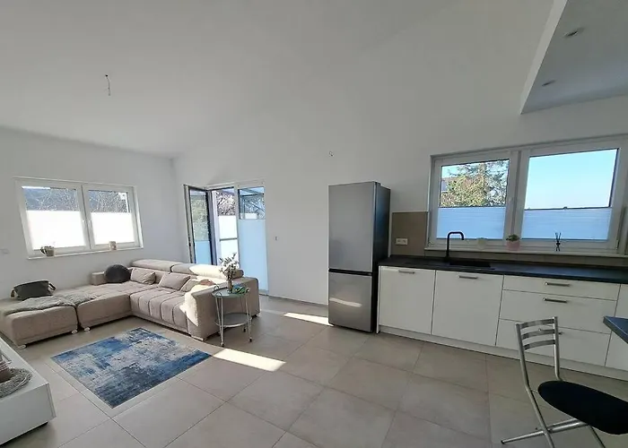 公寓 Zentral Exklusive Neubauwohnung