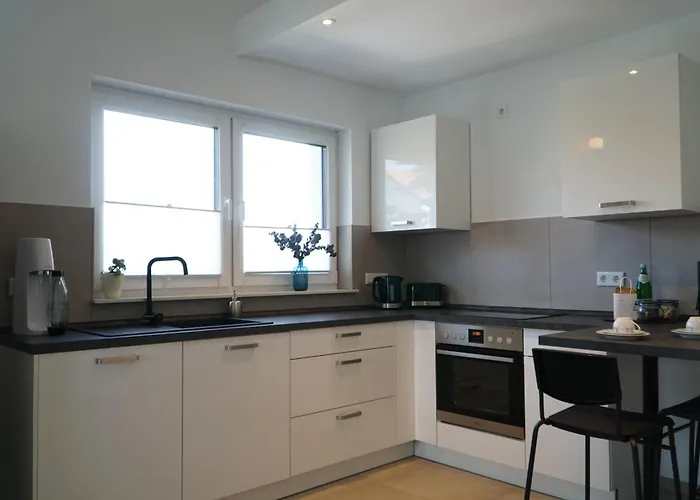 Zentral Exklusive Neubauwohnung 帕德博恩